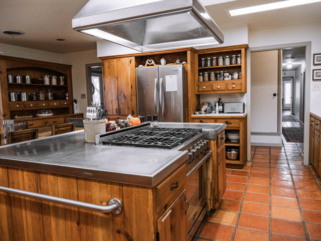 84777e1d1aced984768f3cdd84c6b440